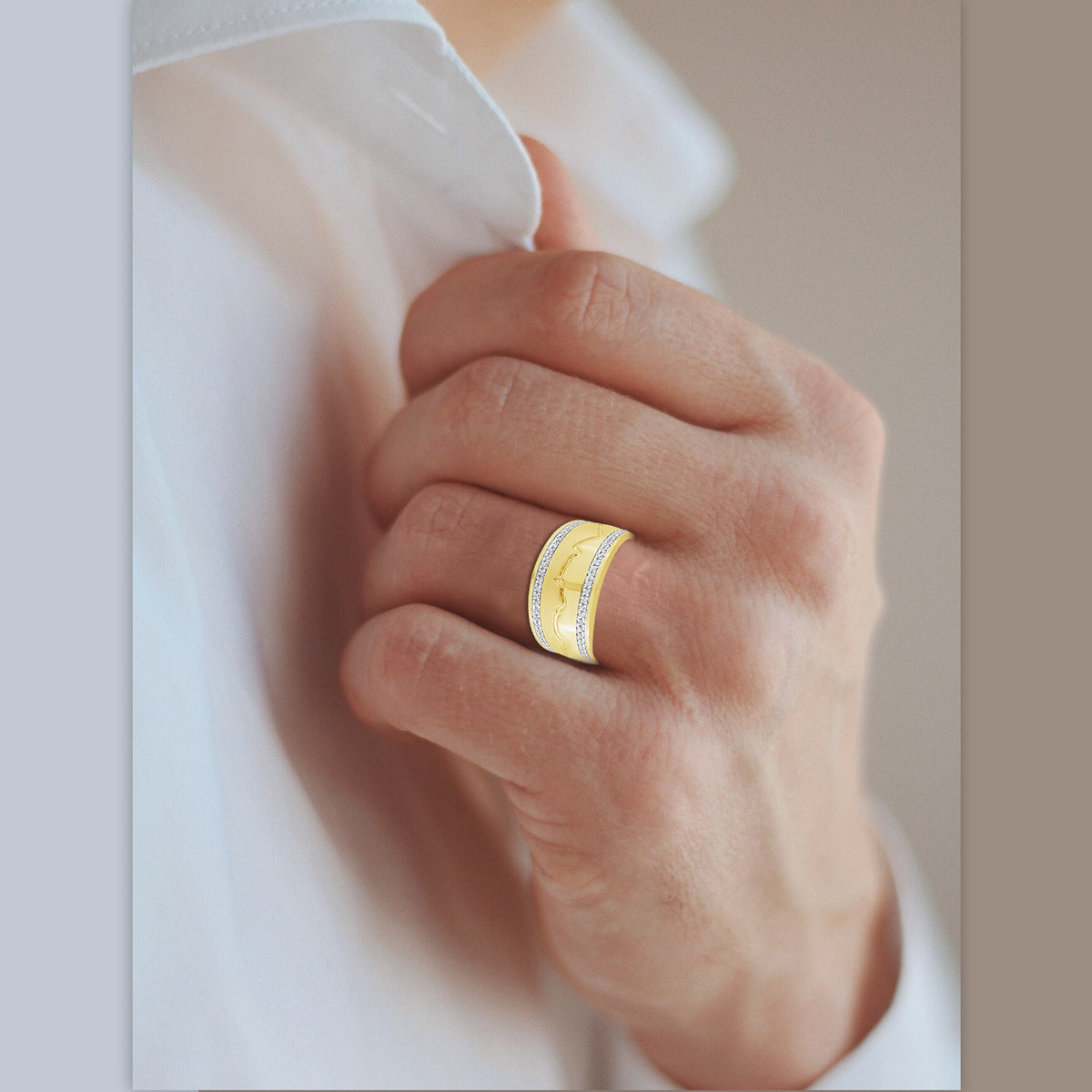 MEN'S RING 0.33CT ROUND DIAMOND 10K YELLOW GOLD