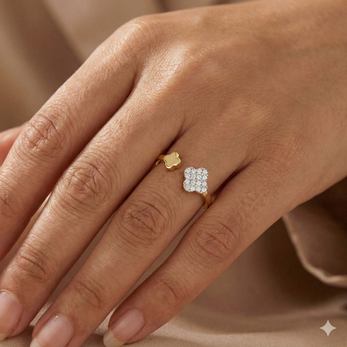 LADIES RING 0.10CT ROUND DIAMOND 10K YELLOW GOLD
