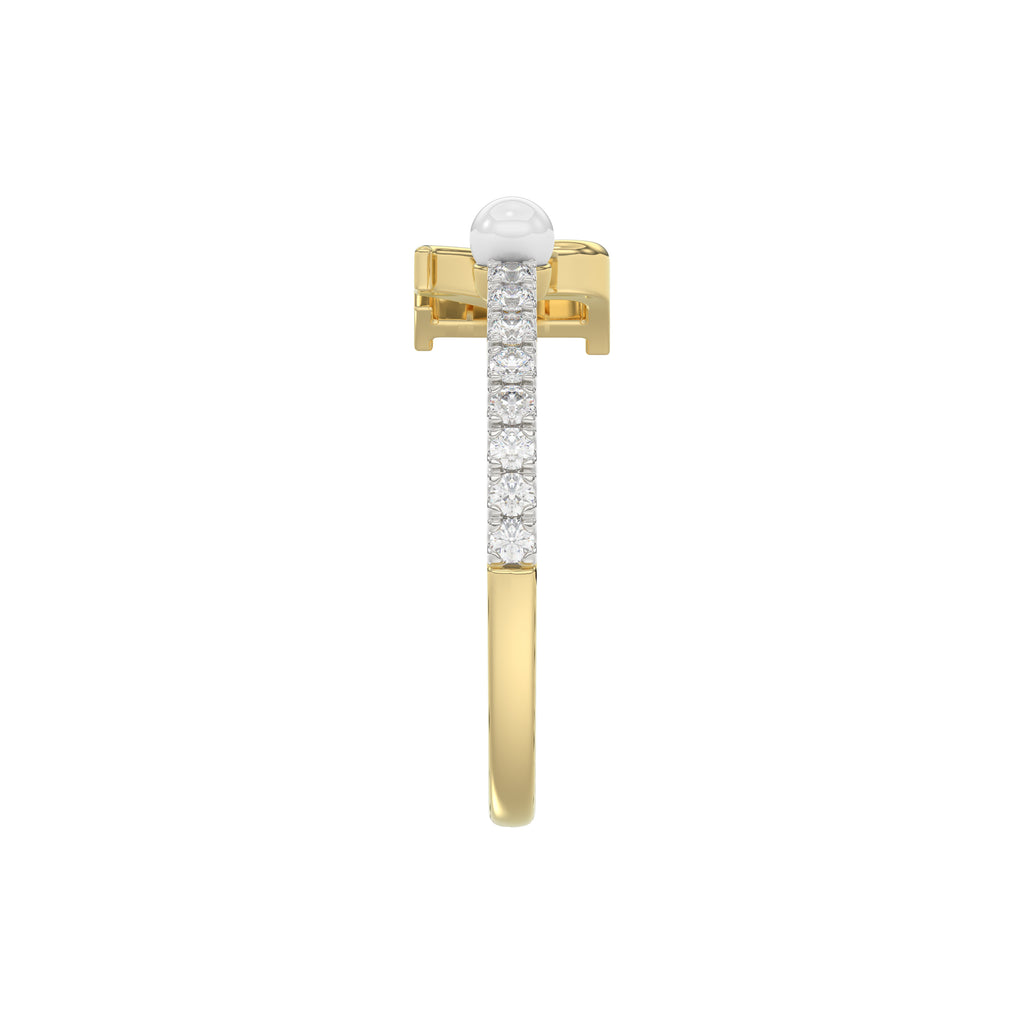 Stylish 10K Yellow Gold Ladies Ring Featuring Letter “R”, Luminous Pearl, And Round Diamond Accents. A Delicate 0.10Ct Fine Jewelry Piece.