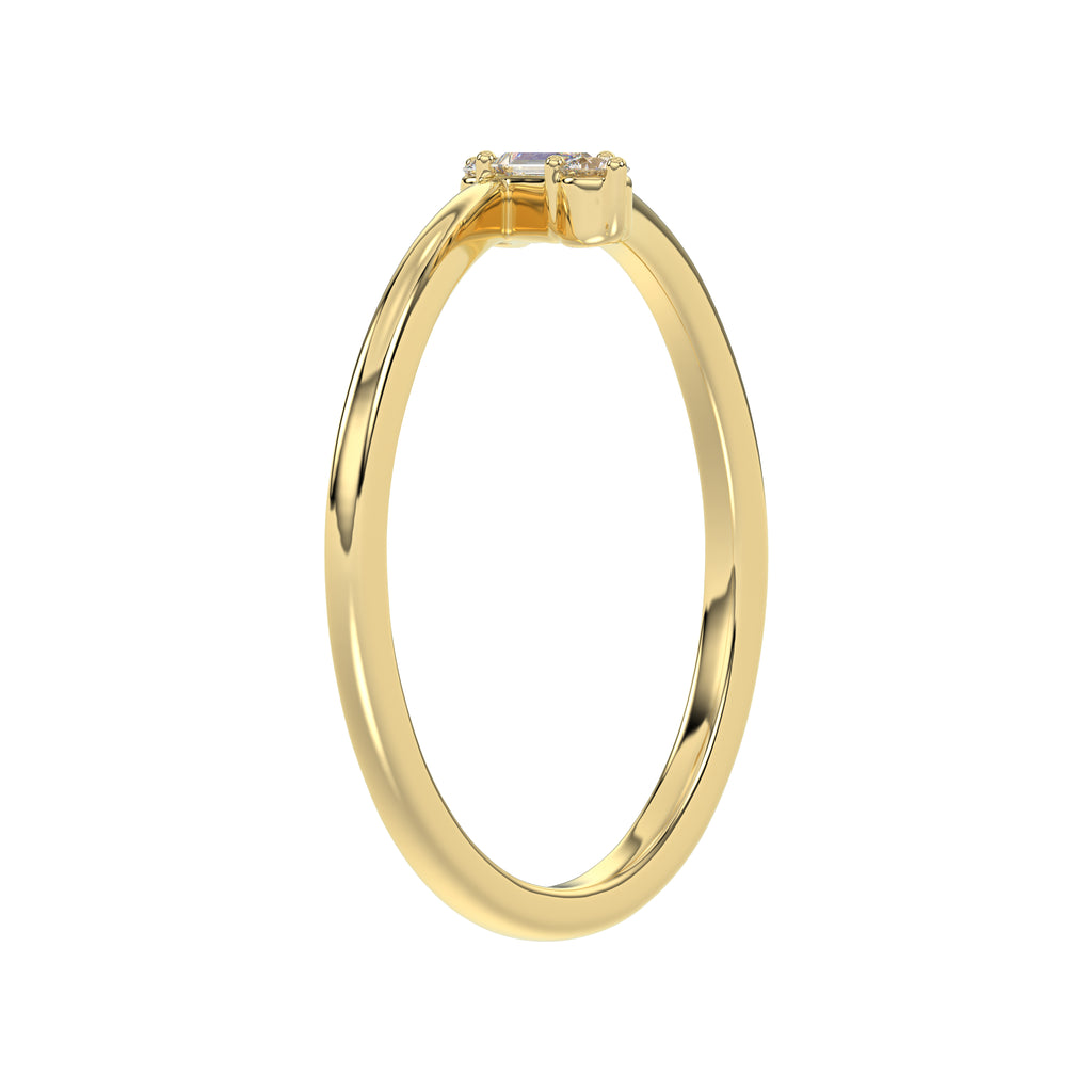 10K Yellow Gold 0.10Ct Diamond Ring Featuring Round And Baguette Accents. A Simple Yet Sophisticated Ladies Fine Jewelry