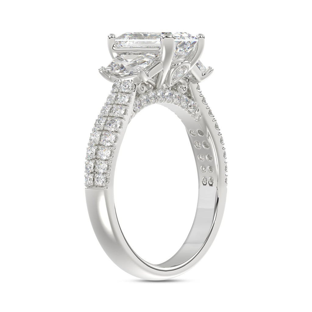 LADIES RING 3CT ROUND/EMERALD/CADILLAC DIAMOND 14K WHITE GOLD (CENTER STONE EMERALD DIAMOND 2CT )