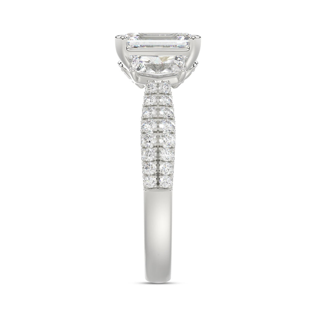 LADIES RING 3CT ROUND/EMERALD/CADILLAC DIAMOND 14K WHITE GOLD (CENTER STONE EMERALD DIAMOND 2CT )