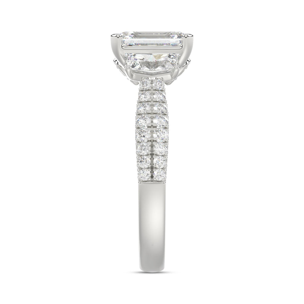 LADIES RING 3CT ROUND/EMERALD/CADILLAC DIAMOND 14K WHITE GOLD (CENTER STONE EMERALD DIAMOND 2CT )