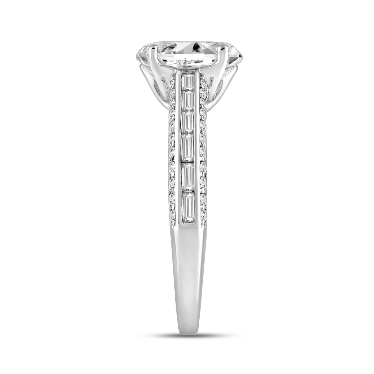 LADIES RING 2 1/2CT ROUND/BAGUETTE/OVAL DIAMOND 14K WHITE GOLD (CENTER STONE OVAL DIAMOND 2.00CT)