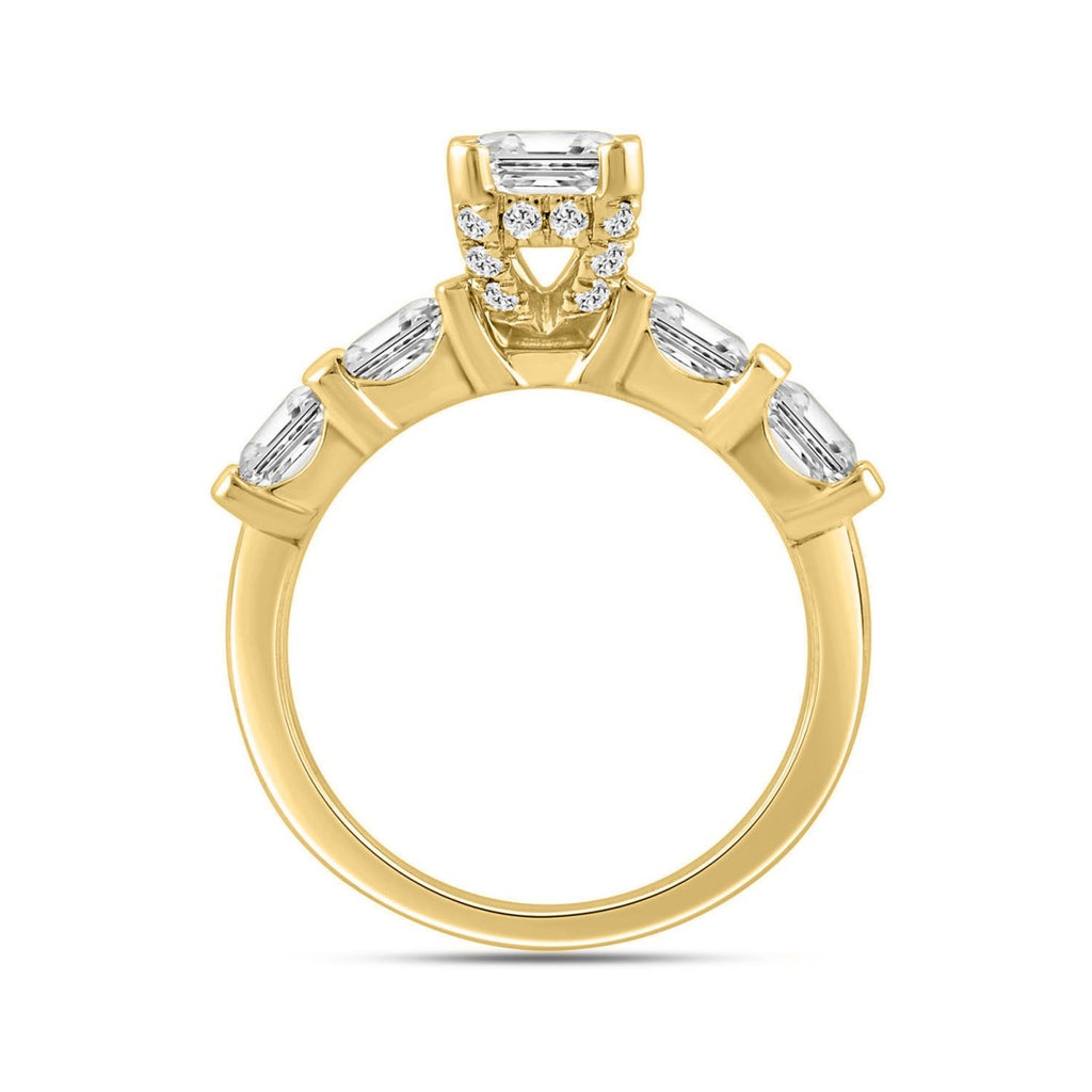 LADIES RING 3 1/4CT ROUND/EMERALD DIAMOND 14K YELLOW GOLD (CENTER STONE EMERALD DIAMOND 2.00CT)