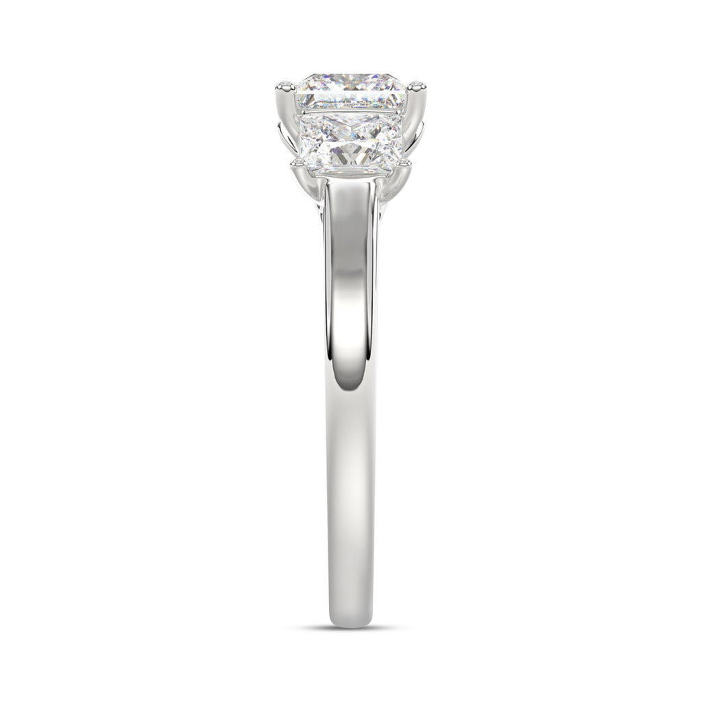 14K WHITE GOLD 2 1/6CT PRINCESS DIAMOND LADIES RING (CENTER STONE PRINCESS DIAMOND 1CT)