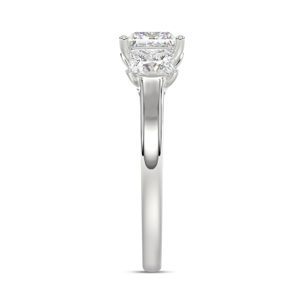 14K WHITE GOLD 2 1/6CT PRINCESS DIAMOND LADIES RING (CENTER STONE PRINCESS DIAMOND 1CT)