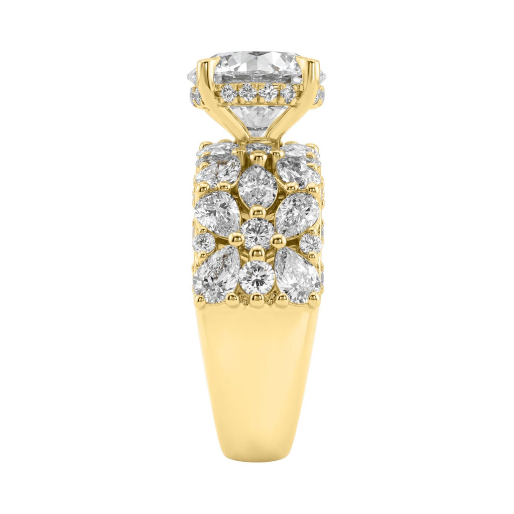 14K YELLOW GOLD 7 5/8CT ROUND/MARQUISE/PEAR DIAMOND LADIES BRIDAL SET (CENTER STONE ROUND DIAMOND 4CT)