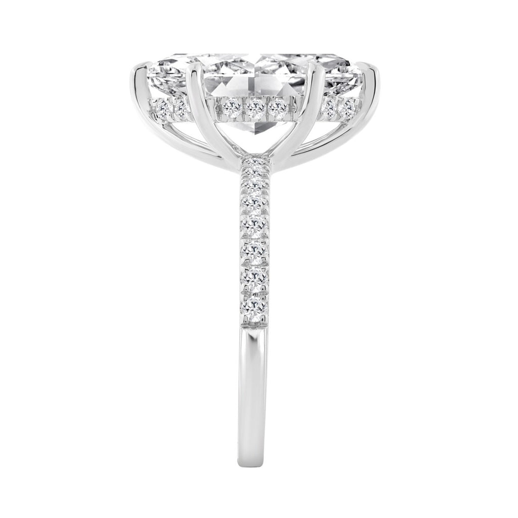 14K WHITE GOLD 3 1/2CT MARQUISE/ROUND DIAMOND LADIES RING (CENTER STONE MARQUISE DIAMOND 3CT)