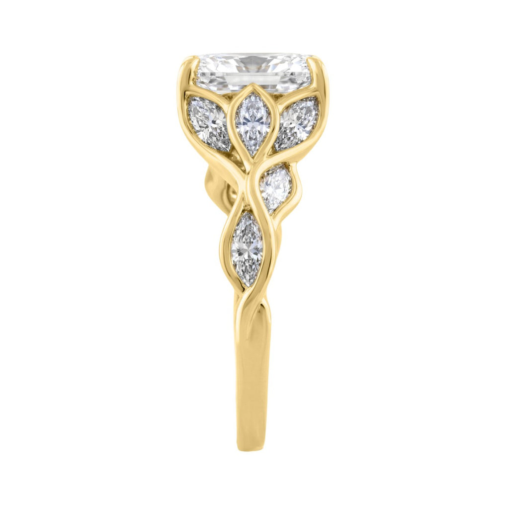 Ladies 14K Yellow Gold 4 1/5Ct Multi-Shape Diamond Engagement Ring Round, Oval &amp; Marquise With Side Stones 3Ct Oval Center Stone (Color F-G -Clarity Vs1/Vs2)
