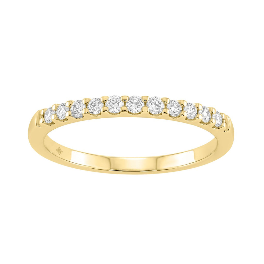 Elegant 14K Yellow Gold Ladies Diamond Wedding Band With 1/4Ct Round Diamonds
