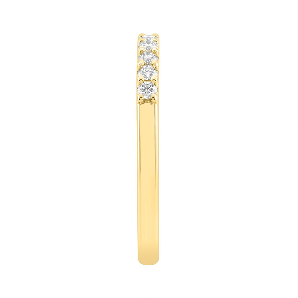 Elegant 14K Yellow Gold Ladies Diamond Wedding Band With 1/4Ct Round Diamonds