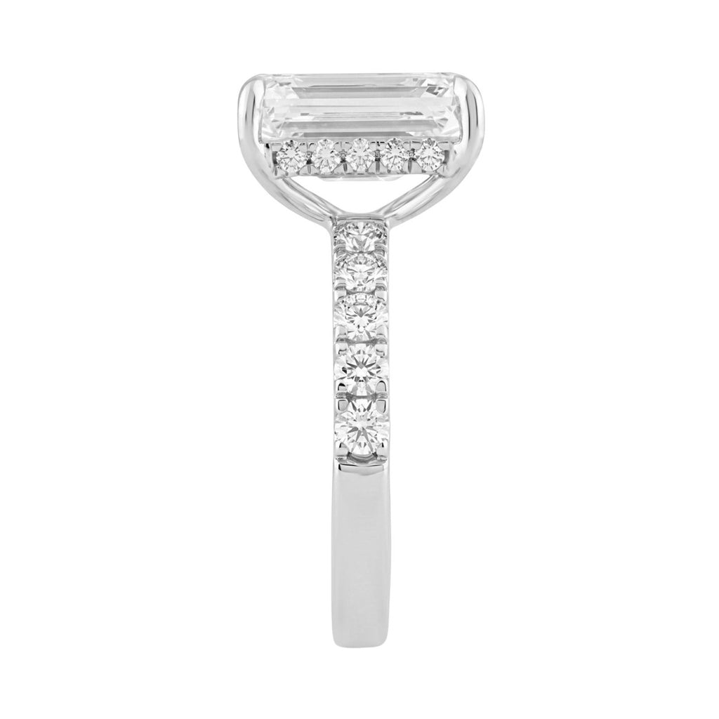 Elegant 14K White Gold Ladies Ring Featuring 6.00Ct Round And Emerald Cut Diamonds Crafted For Timeless Brilliance And Luxury.5.00Ct Emerald Center Stone (Color F-G -Clarity Vs1/Vs2)